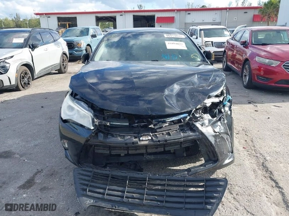 2017 Toyota Camry XLE with VIN 4T1BF1FK9HU445214, listed as a IAAI auction lot 41694825 with 69,635 mi miles. Bid and sale history available at carsss.com. Image 11.