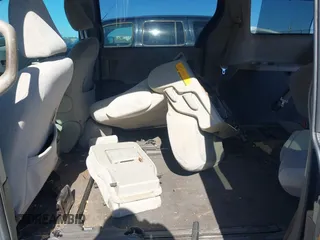 2013 Toyota Sienna LE AAS with VIN 5TDKK3DCXDS350005, listed as a IAAI auction lot 42470301 with 345,695 mi miles and . Bid and sale history available at DreamBid. Image 8.