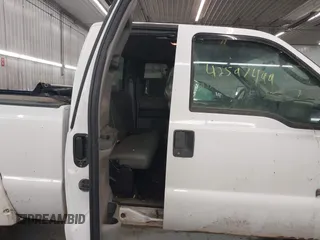 2004 Ford F-250 XL with VIN 1FTNX21P34EA56743, listed as a IAAI auction lot 42597499 with 249,674 mi miles and . Bid and sale history available at DreamBid. Image 8.