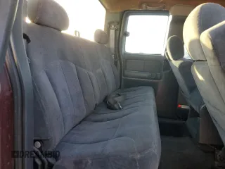 2001 Chevrolet Silverado 1500 LS with VIN 1GCEC19VX1E284081, listed as a Copart auction lot 85853514 with 210,136 mi miles and Salvage Title. Bid and sale history available at DreamBid. Image 10.