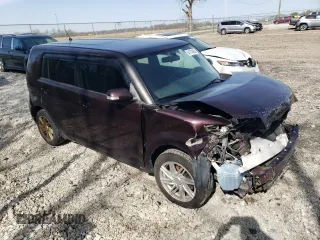 2010 Scion xB z VIN JTLZE4FE5A1106933, wystawiony jako Copart lot #54170065 z przebiegiem 243 524 mil mil oraz Szkoda całkowita • Salvage title. Historia ofert i sprzedaży dostępna na DreamBid. Obrazek 4.