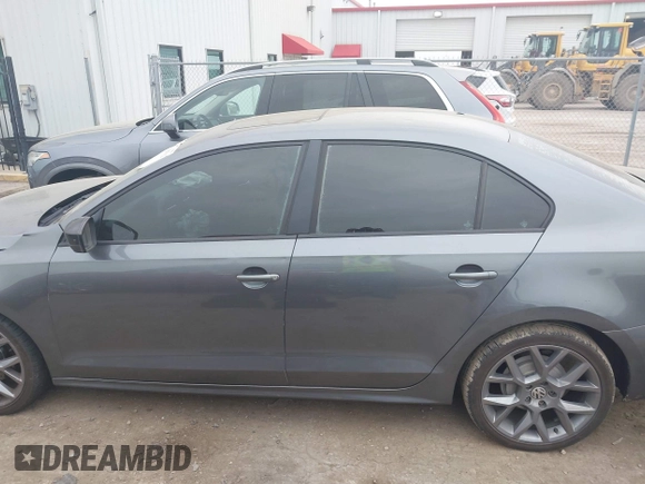 2012 Volkswagen Jetta Sedan S w/Sunroof with VIN 3VW2K7AJ8CM341339, listed as a IAAI auction lot 41939711 with 120,674 mi miles. Bid and sale history available at carsss.com. Image 15.