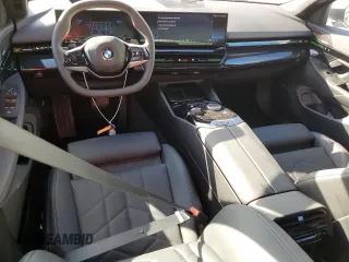 2025 BMW 5 Series 530i with VIN WBA43FJ09SCT71120, listed as a Copart auction lot 44536925 with 7,399 mi miles and Clean Title. Bid and sale history available at carsss.com. Image 8.