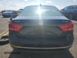 2015 Volkswagen Passat SEL Premium with VIN 1VWCT7A32FC120814, listed as a Copart auction lot 65181865 with 237,031 mi miles and Clean title. Bid and sale history available at DreamBid. Image 6.