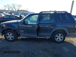 2006 Ford Explorer XLT with VIN 1FMEU73896ZA09638, listed as a IAAI auction lot 41452293 with 174,980 mi miles and . Bid and sale history available at DreamBid. Image 15.