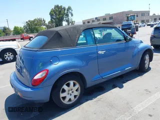 2007 Chrysler PT Cruiser with VIN 3C3JY45X67T617902, listed as a IAAI auction lot 42742330 with Not provided miles and . Bid and sale history available at DreamBid. Image 4.