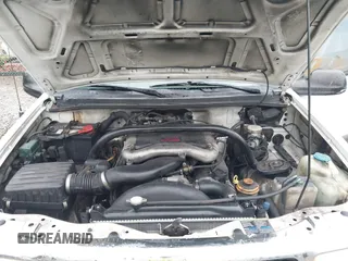 2004 Chevrolet Tracker z VIN 2CNBE134946916733, wystawiony jako IAAI lot #42436659 z przebiegiem 252 417 mil mil oraz . Historia ofert i sprzedaży dostępna na DreamBid. Obrazek 10.