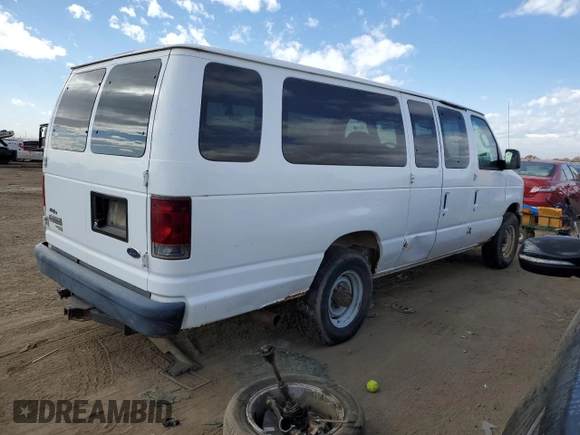 2008 Ford Econoline Passenger XL with VIN 1FBSS31L18DB10545, listed as a Copart auction lot 78082404 with 193,119 mi miles and Clean Title. Bid and sale history available at DreamBid. Image 3.