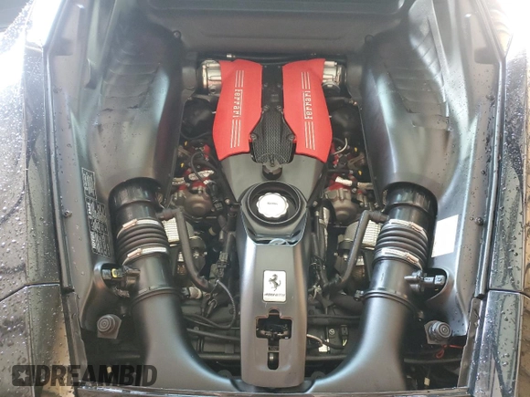 2017 Ferrari 488 z VIN ZFF79ALA1H0227399, wystawiony jako Copart lot #74447644 z przebiegiem Nie podano mil oraz Szkoda całkowita • Salvage title. Historia ofert i sprzedaży dostępna na DreamBid. Obrazek 11.