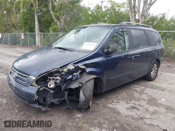 2006 Kia Sedona LX with VIN KNDMB233266102922, listed as a IAAI auction lot 41992959 with 283,531 mi miles. Bid and sale history available at carsss.com. Image 17.