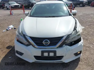 2017 Nissan Altima 2.5 SV with VIN 1N4AL3AP2HC272235, listed as a IAAI auction lot 41869314 with 52,705 mi miles. Bid and sale history available at carsss.com. Image 12.