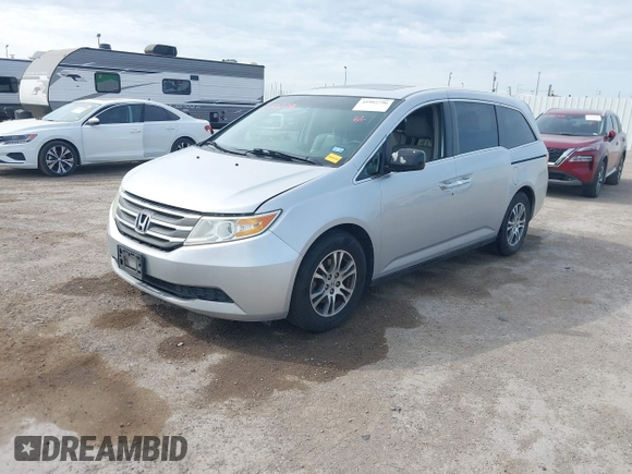 2013 Honda Odyssey EX-L with VIN 5FNRL5H69DB022042, listed as a IAAI auction lot 41902796 with 178,198 mi miles and . Bid and sale history available at carsss.com. Image 17.