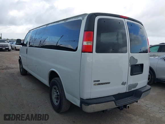 2011 Chevrolet Express Passenger 1LT with VIN 1GAZG1FG5B1149331, listed as a IAAI auction lot 42550417 with 132,390 mi miles and . Bid and sale history available at DreamBid. Image 3.