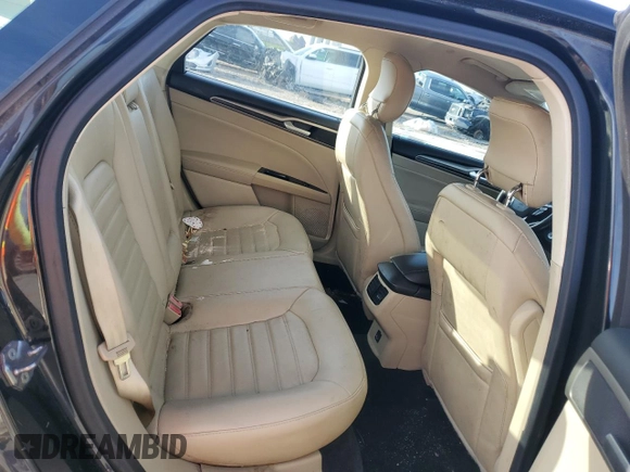 2013 Ford Fusion SE Hybrid с VIN 3FA6P0LU6DR157953, выставлен на аукционе Copart как лот 61175825 с пробегом 125 768 миль миль и Чистый • Clean title. История ставок и продаж доступна на DreamBid. Изображение 10.