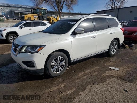 2018 Nissan Pathfinder SV with VIN 5N1DR2MN2JC638139, listed as a Copart auction lot 44940105 with 166,671 mi miles and Salvage Title. Bid and sale history available at carsss.com. Image 1.