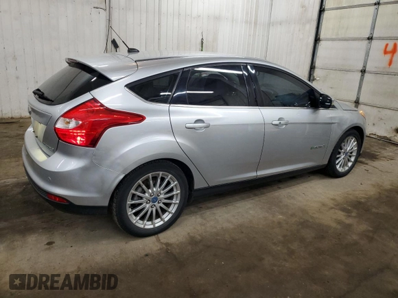 2013 Ford Focus Electric with VIN 1FADP3R43DL263548, listed as a Copart auction lot 85517014 with 74,398 mi miles and Clean title. Bid and sale history available at DreamBid. Image 3.