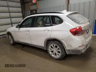2014 BMW X1 xDrive28i with VIN WBAVL1C57EVY14339, listed as a Copart auction lot 42933495 with 121,026 mi miles and Salvage Title. Bid and sale history available at carsss.com. Image 2.
