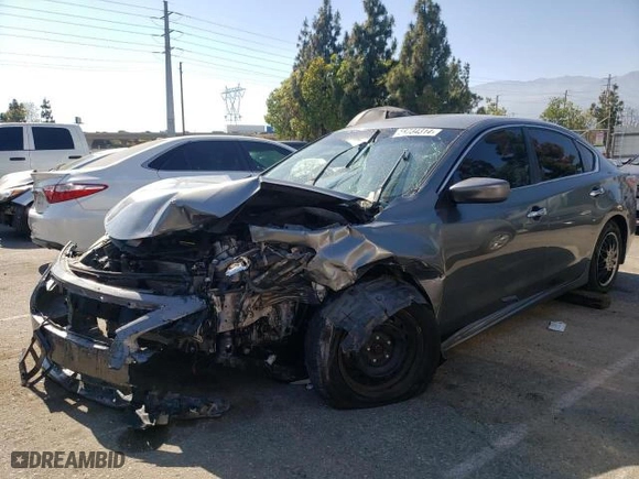 2015 Nissan Altima 2.5 SV with VIN 1N4AL3APXFC186605, listed as a Copart auction lot 48247235 with 0 mi miles and Salvage Title. Bid and sale history available at carsss.com. Image 1.