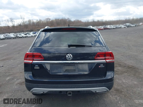 2019 Volkswagen Atlas SE z VIN 1V2UR2CA6KC580992, wystawiony jako IAAI lot #41902265 z przebiegiem 63 233 mil mil oraz . Historia ofert i sprzedaży dostępna na DreamBid. Obrazek 16.
