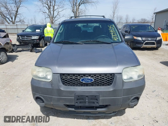 2007 Ford Escape XLS с VIN 1FMYU02Z77KA62394, выставлен на аукционе IAAI как лот 41858635 с пробегом 165 948 миль миль и . История ставок и продаж доступна на DreamBid. Изображение 12.