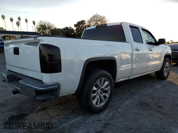 2014 GMC Sierra 1500 SLE with VIN 1GTR1UEC7EZ211889, listed as a Copart auction lot 85586264 with 198,634 mi miles and Salvage Title. Bid and sale history available at carsss.com. Image 3.