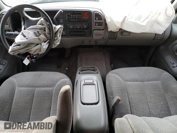 1997 Chevrolet Silverado 1500 with VIN 2GCEK19R4V1250361, listed as a Copart auction lot 48798925 with 90,193 mi miles and Salvage Title. Bid and sale history available at DreamBid. Image 8.
