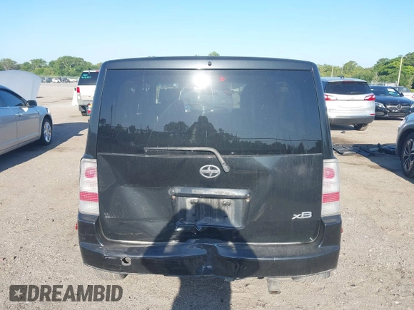2006 Scion xB with VIN JTLKT324664045337, listed as a IAAI auction lot 42055933 with 198,469 mi miles. Bid and sale history available at carsss.com. Image 16.