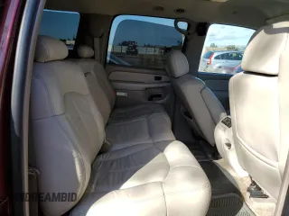 2002 Chevrolet Suburban LT with VIN 1GNEC16T02J218707, listed as a Copart auction lot 81351814 with 114,271 mi miles and Salvage Title. Bid and sale history available at carsss.com. Image 11.