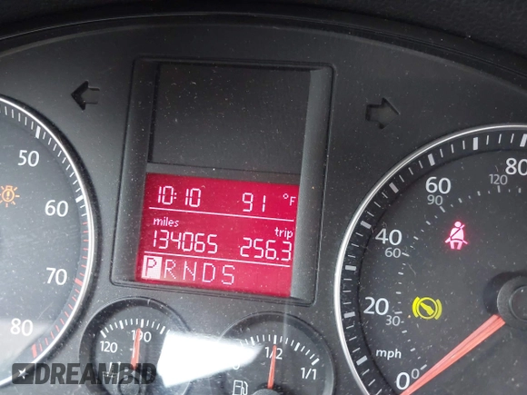2009 Volkswagen Jetta SE with VIN 3VWRM71K89M176368, listed as a IAAI auction lot 42600256 with 134,065 mi miles and . Bid and sale history available at DreamBid. Image 14.