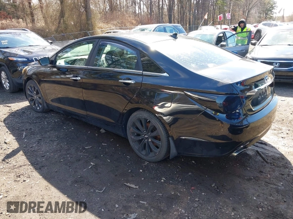 2013 Hyundai Sonata Limited with VIN 5NPEC4AC6DH652692, listed as a IAAI auction lot 41832936 with 209,189 mi miles and . Bid and sale history available at DreamBid. Image 3.