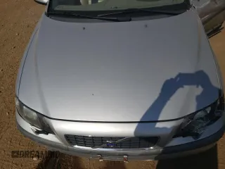 2001 Volvo S60 with VIN YV1RS61R412049929, listed as a Copart auction lot 69078954 with 0 mi miles and Salvage Title. Bid and sale history available at carsss.com. Image 12.