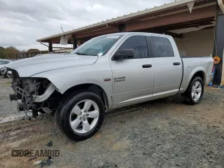 2015 Ram 1500 Big Horn z VIN 1C6RR6LT1FS640261, wystawiony jako Copart lot #84007484 z przebiegiem 231 583 mil mil oraz Szkoda całkowita • Salvage title. Historia ofert i sprzedaży dostępna na DreamBid. Obrazek 1.