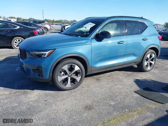 2024 Volvo XC40 Core Bright Theme with VIN YV4L12UK2R2203018, listed as a IAAI auction lot 41288025 with 10,378 mi miles. Bid and sale history available at carsss.com. Image 2.