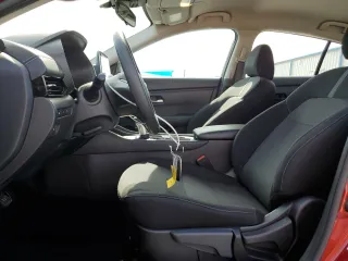 2024 Nissan Sentra SV with VIN 3N1AB8CV2RY338963, listed as a Copart auction lot 61761405 with 33,309 mi miles and Clean title. Bid and sale history available at DreamBid. Image 7.