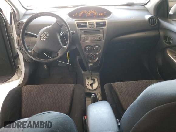 2010 Toyota Yaris с VIN JTDBT4K39A1362693, выставлен на аукционе Copart как лот 56031435 с пробегом 220 592 миль миль и Списание • Salvage title. История ставок и продаж доступна на DreamBid. Изображение 8.