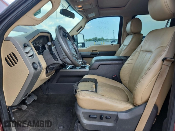 2012 Ford F-250 XL z VIN 1FT7W2BT0CEB77042, wystawiony jako Copart lot #57882195 z przebiegiem 141 574 mil mil oraz Szkoda całkowita • Salvage title. Historia ofert i sprzedaży dostępna na DreamBid. Obrazek 7.