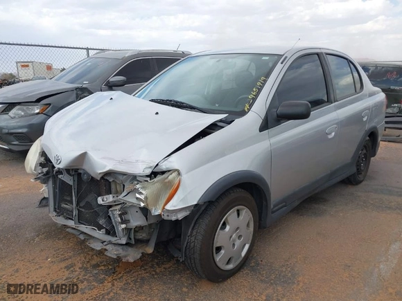 2001 Toyota ECHO with VIN JTDBT123010148678, listed as a IAAI auction lot 39651919 with NaN miles. Bid and sale history available at carsss.com. Image 2.