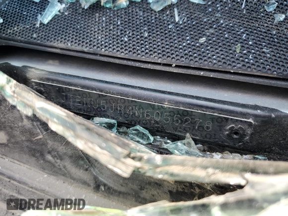 2022 Toyota 4Runner SR5 Premium with VIN JTENU5JR4N6055278, listed as a Copart auction lot 44528505 with Not provided miles and Non repairable. Bid and sale history available at DreamBid. Image 13.