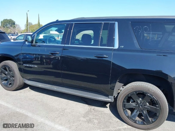 2020 Chevrolet Suburban LT with VIN 1GNSCHKC2LR229759, listed as a IAAI auction lot 41649465 with NaN miles. Bid and sale history available at carsss.com. Image 14.