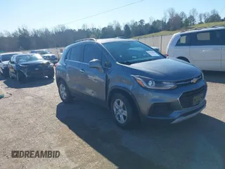 2020 Chevrolet Trax LT with VIN 3GNCJLSB7LL155086, listed as a IAAI auction lot 41794949 with 90,663 mi miles. Bid and sale history available at carsss.com. Image 1.
