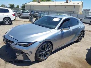 2021 Lexus IS 350 F Sport with VIN JTHGZ1B20M5041647, listed as a IAAI auction lot 42471451 with 39,752 mi miles and . Bid and sale history available at DreamBid. Image 2.