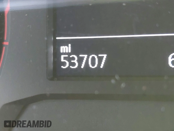 2020 Volkswagen Jetta S z VIN 3VWC57BU0LM100105, wystawiony jako IAAI lot #42213806 z przebiegiem 53 707 mil mil oraz . Historia ofert i sprzedaży dostępna na DreamBid. Obrazek 14.
