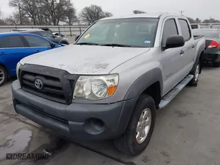 2007 Toyota Tacoma PreRunner with VIN 3TMJU62N47M047978, listed as a IAAI auction lot 41172265 with 260,681 mi miles. Bid and sale history available at carsss.com. Image 21.