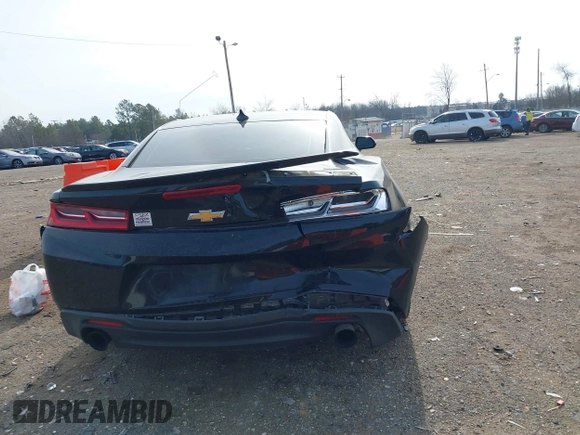 2018 Chevrolet Camaro 1LT with VIN 1G1FB1RS9J0168910, listed as a IAAI auction lot 41454954 with 157,321 mi miles. Bid and sale history available at carsss.com. Image 16.