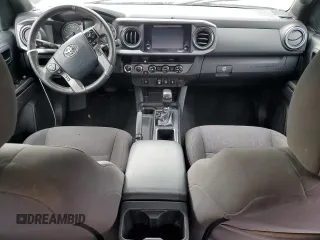 2018 Toyota Tacoma SR z VIN 3TMCZ5AN2JM122416, wystawiony jako Copart lot #50816965 z przebiegiem Nie podano mil oraz Szkoda całkowita • Salvage title. Historia ofert i sprzedaży dostępna na DreamBid. Obrazek 8.