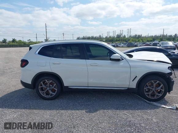 2022 BMW X3 xDrive30i with VIN 5UX53DP08N9M80851, listed as a IAAI auction lot 40173357 with 18,889 mi miles and . Bid and sale history available at DreamBid. Image 12.