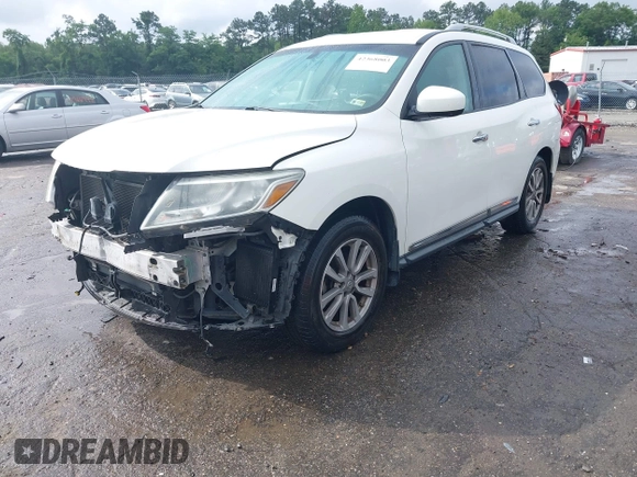 2015 Nissan Pathfinder Platinum with VIN 5N1AR2MM0FC696879, listed as a IAAI auction lot 42368003 with 120,650 mi miles and . Bid and sale history available at DreamBid. Image 2.