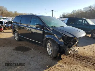 2018 Dodge Grand Caravan SXT z VIN 2C4RDGCG5JR264111, wystawiony jako Copart lot #54885495 z przebiegiem 143 107 mil mil oraz Szkody całkowita. Historia ofert i sprzedaży dostępna na DreamBid. Obrazek 4.