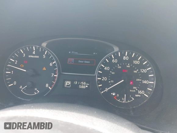 2014 Nissan Pathfinder Platinum with VIN 5N1AR2MN3EC715979, listed as a IAAI auction lot 42674730 with 131,156 mi miles and . Bid and sale history available at DreamBid. Image 7.