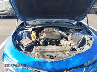 2017 Chevrolet Camaro 1LT z VIN 1G1FB1RX5H0103123, wystawiony jako IAAI lot #41801944 z przebiegiem 179 495 mil mil oraz . Historia ofert i sprzedaży dostępna na DreamBid. Obrazek 10.